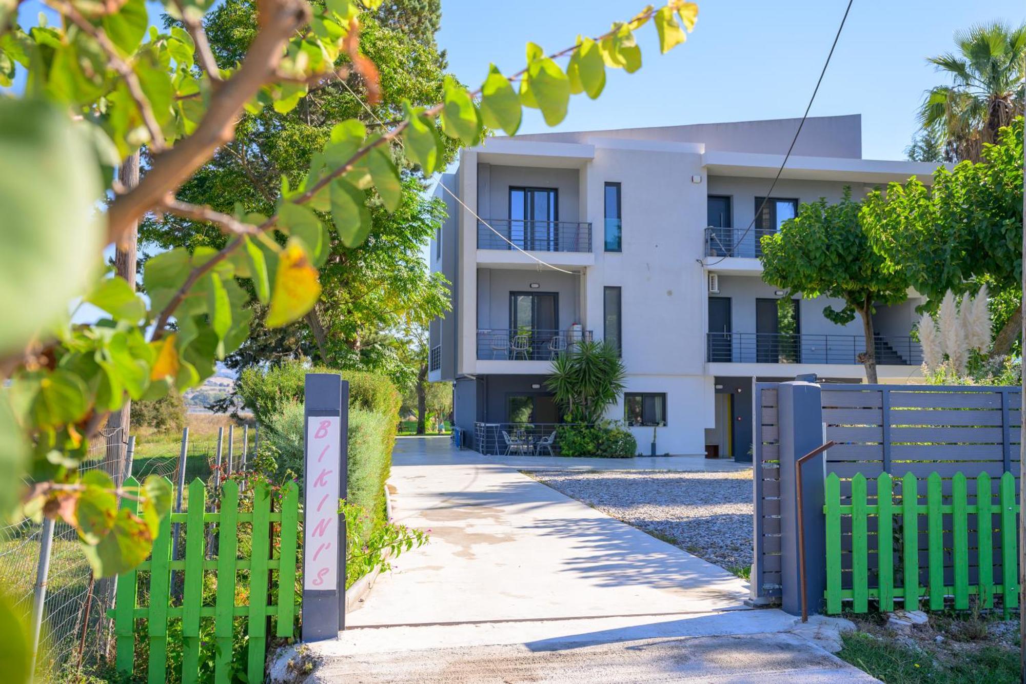Bikini Apartments Kariotai Ngoại thất bức ảnh