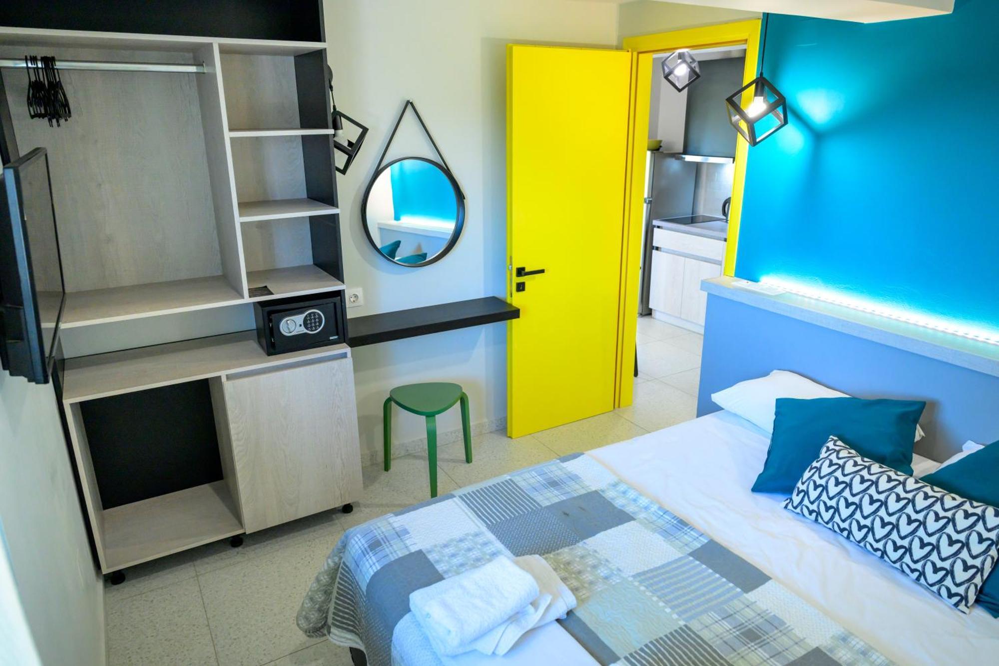Bikini Apartments Kariotai Ngoại thất bức ảnh